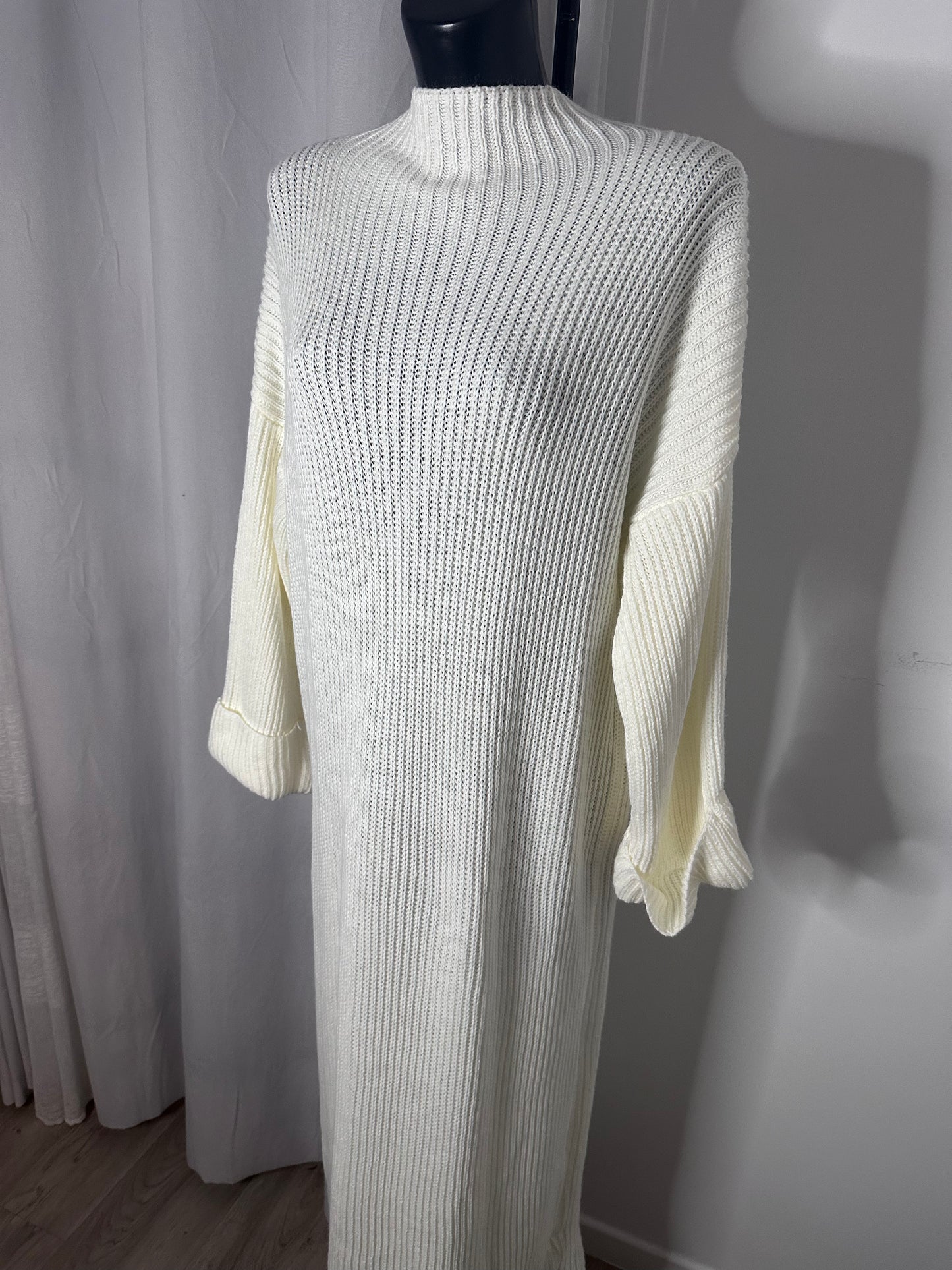 Robe pull laine blanche