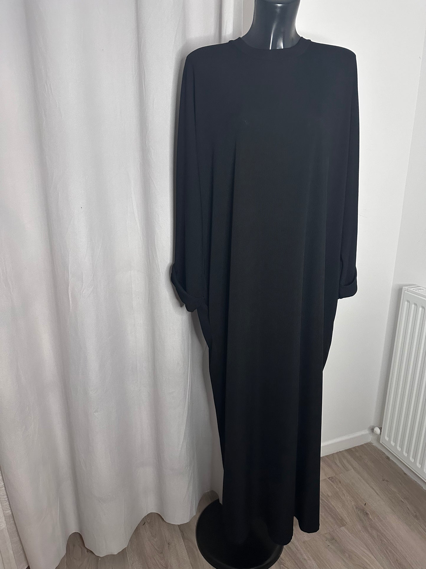 Abaya street noire