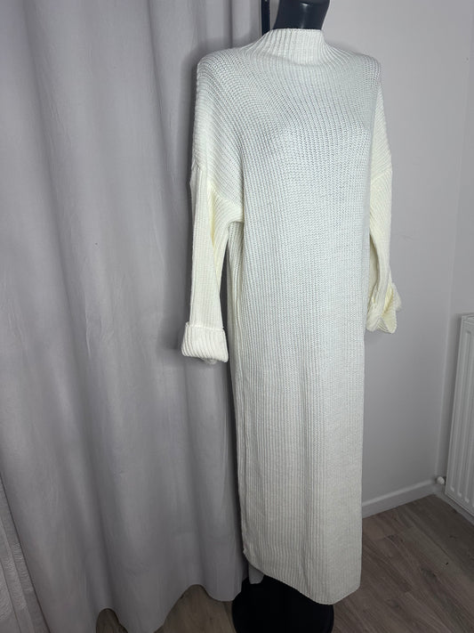 Robe pull laine blanche
